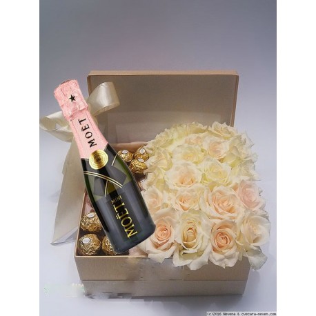 ROSE FLOWER IN BOX WITH WINE AND CHOCOLAT