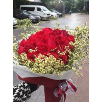 26 roses bouquet