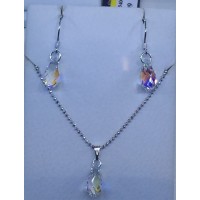 Jewelry Set adorned with Crystals