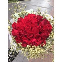 30 red roses flowers