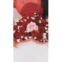 Valentine rose flower in box