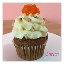 capcake carrot  set 12 pc (delivery in 2 -3 day)