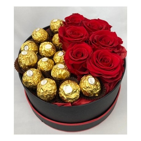 VALENTINE ROSES WITH CHOCOLATE IN BOX